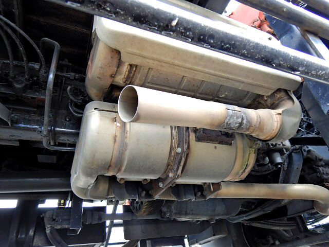 日産UD コンドル 中型 クレーン付 床鉄板 4段｜画像12