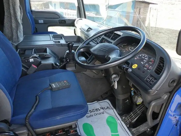 いすゞ ギガ 大型 トラクター ハイルーフ 1デフの中古トラック画像10