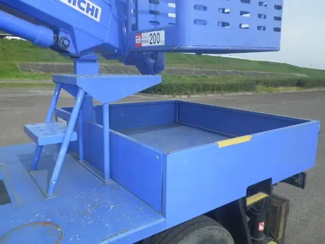 いすゞ エルフ 小型 高所・建柱車 高所作業車 電工仕様の中古トラック画像5