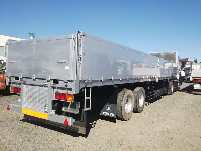 国内・その他 国産車その他 トレーラー/その他 トレーラー 2軸 TF26H4C2の中古トラック画像2