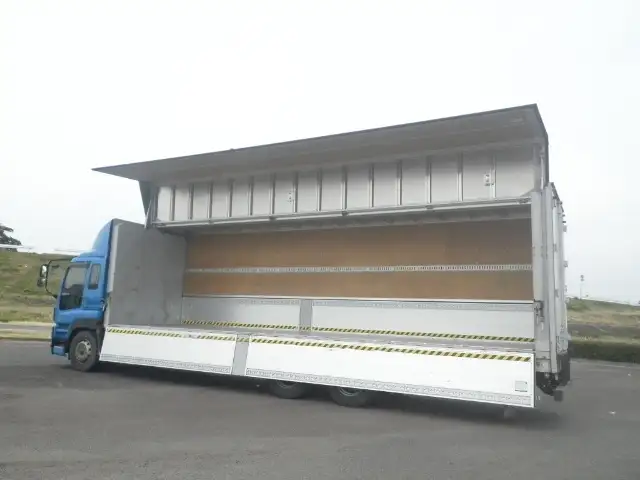 いすゞ ギガ 大型 ウイング 床鉄板 エアサスの中古トラック画像4