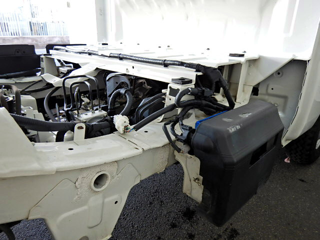 スバル サンバー 軽 ダンプ EBD-S510J H27｜画像18