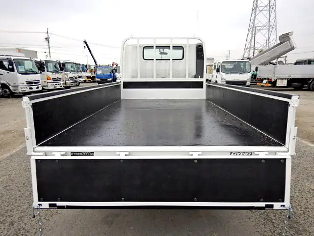 トヨタ ダイナ 小型 平ボディ 床鉄板 TKG-XZU700の中古トラック画像3