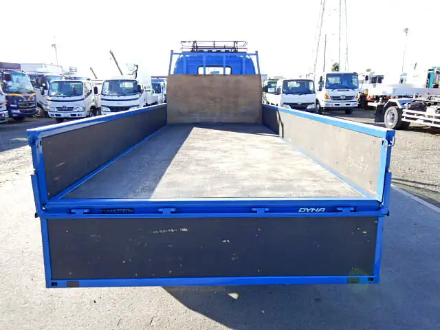 トヨタ ダイナ 小型 平ボディ PB-XZU348 H17の中古トラック画像3