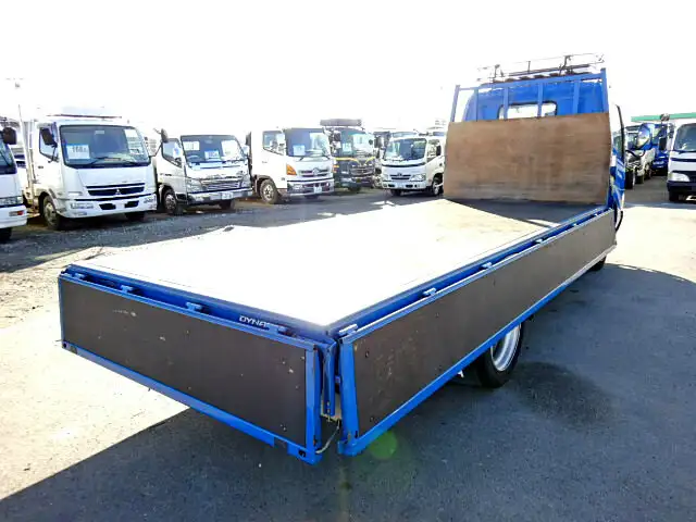 トヨタ ダイナ 小型 平ボディ PB-XZU348 H17の中古トラック画像2