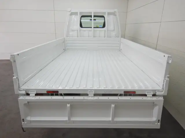 マツダ ボンゴ 小型 平ボディ DBF-SLP2L H28の中古トラック画像3
