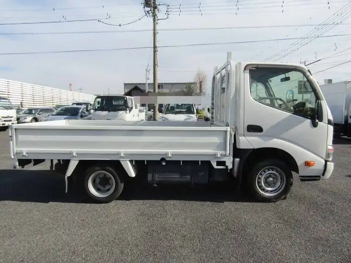 トヨタ ダイナ 小型 平ボディ ABF-TRY220 H24の中古トラック画像4
