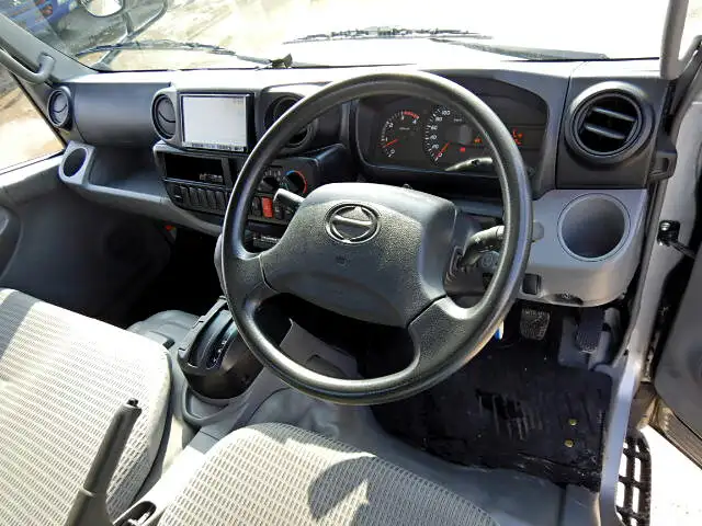 日野 デュトロ 小型 平ボディ SKG-XZC605M H24の中古トラック画像9