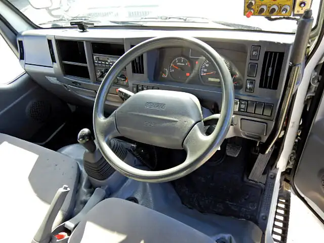 いすゞ エルフ 小型 パッカー車 プレス式 SKG-NKR85Aの中古トラック画像7