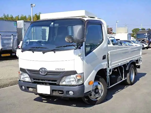 トヨタ ダイナ 小型 平ボディ XZU605 H27 の中古トラック【車両No.105780】