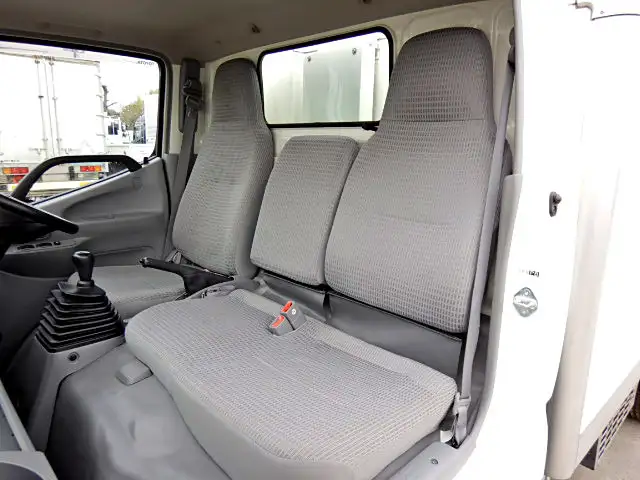 トヨタ トヨエース 小型 冷凍冷蔵 中温 スタンバイの中古トラック画像8