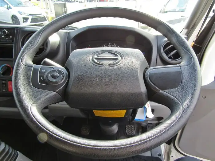 日野 デュトロ 小型 平ボディ 2RG-XZU710M H31/R1の中古トラック画像13