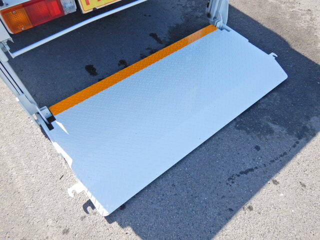 トヨタ トヨエース 小型 平ボディ パワーゲート TKG-XZU605の中古トラック画像7
