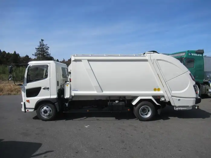日野 レンジャー 中型/増トン パッカー車 プレス式 2KG-FC2ABAの中古トラック画像4