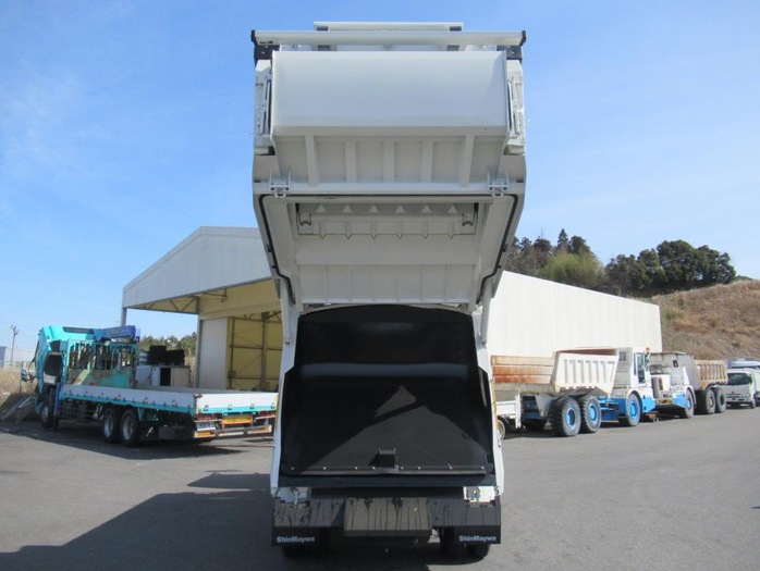 日野 レンジャー 中型 パッカー車 プレス式 2KG-FC2ABA｜画像11