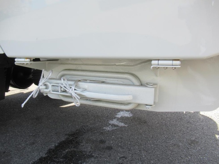 日野 レンジャー 中型 パッカー車 プレス式 2KG-FC2ABA｜画像16