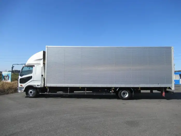三菱 ファイター 中型/増トン アルミバン ベッド TKG-FK61Fの中古トラック画像4