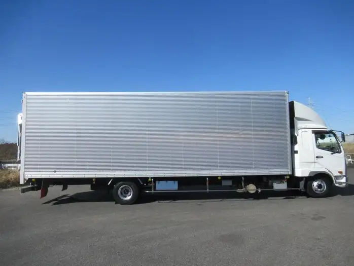 三菱 ファイター 中型/増トン アルミバン ベッド TKG-FK61Fの中古トラック画像6