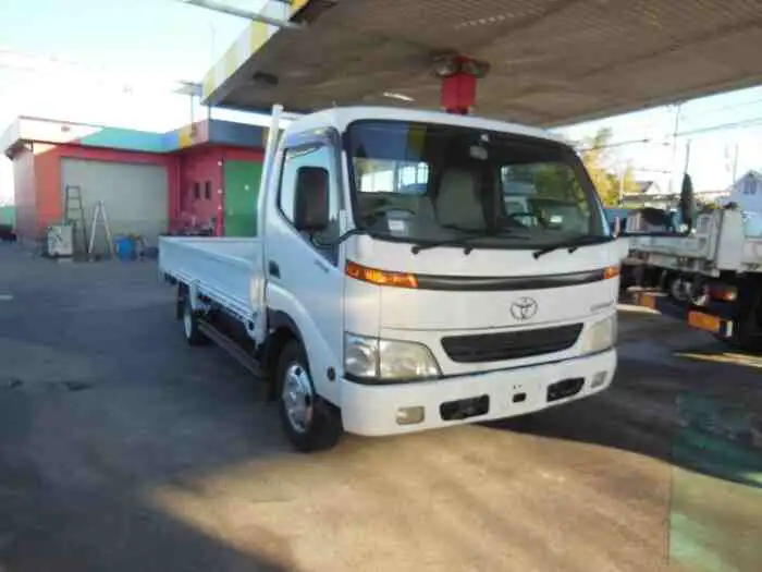 トヨタ ダイナ 小型 平ボディ KK-XZU412 H12の中古トラック画像4