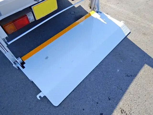 トヨタ ダイナ 小型 平ボディ パワーゲート ADF-KDY221の中古トラック画像6