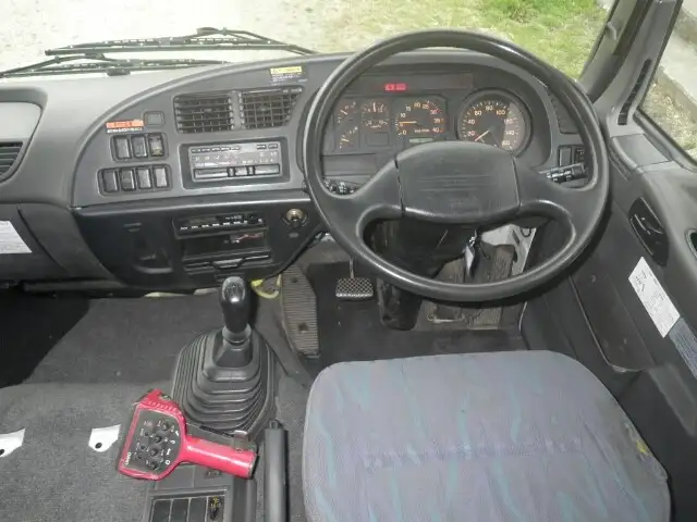 いすゞ フォワード 中型/増トン クレーン付 4段 ラジコンの中古トラック画像13