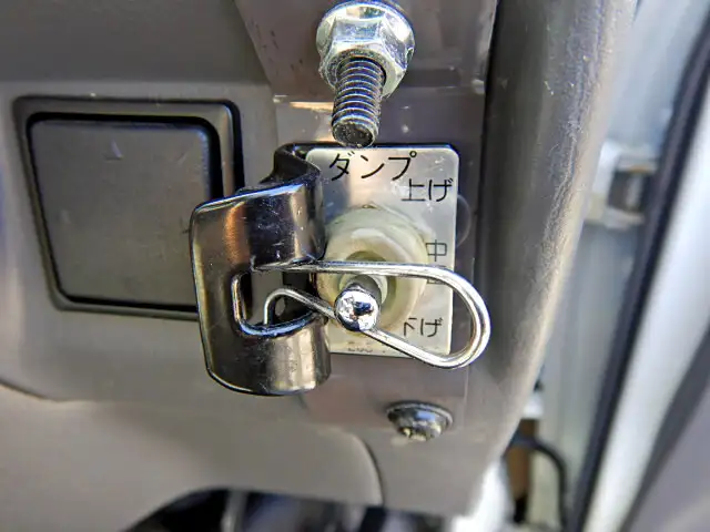 日産 バネット 小型 ダンプ 土砂禁 ABF-SKP2LNの中古トラック画像11