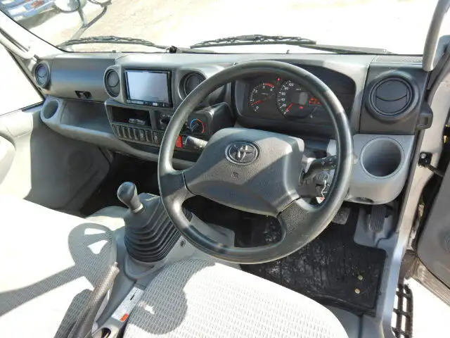 トヨタ トヨエース 小型 平ボディ パワーゲート TKG-XZU645の中古トラック画像7