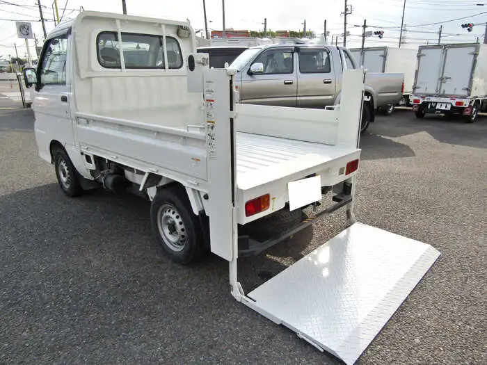 ダイハツ ハイゼット  平ボディ EBD-S211P H20の中古トラック画像4