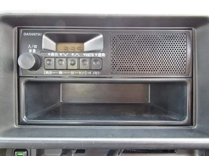 ダイハツ ハイゼット  平ボディ EBD-S211P H20の中古トラック画像9