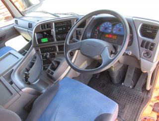 日産UD クオン 大型 冷凍冷蔵 中温 床アルミ｜画像6