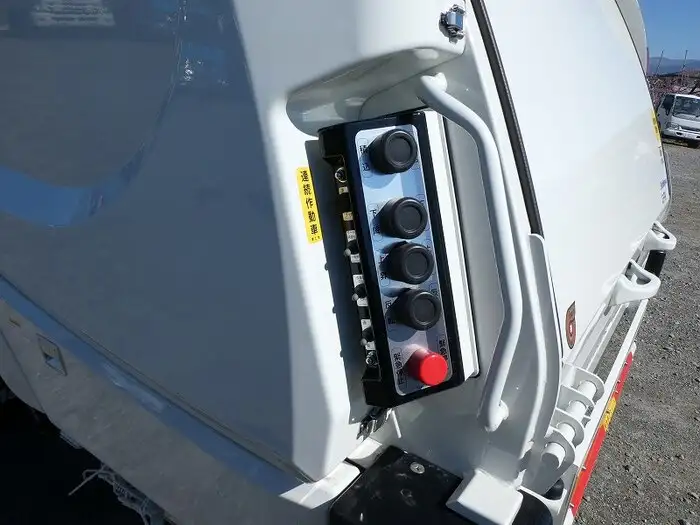 日野 レンジャー 中型/増トン パッカー車 プレス式 2PG-FJ2ABAの中古トラック画像5