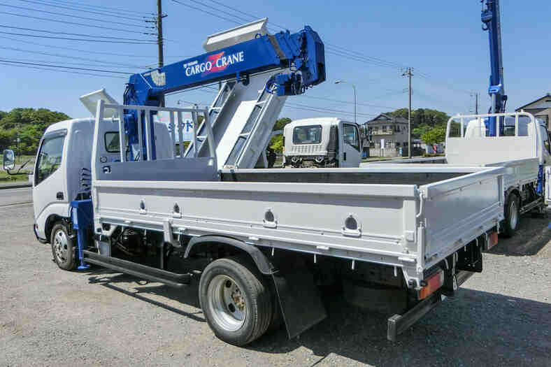 日野 デュトロ 小型 クレーン付 床鉄板 4段｜画像4