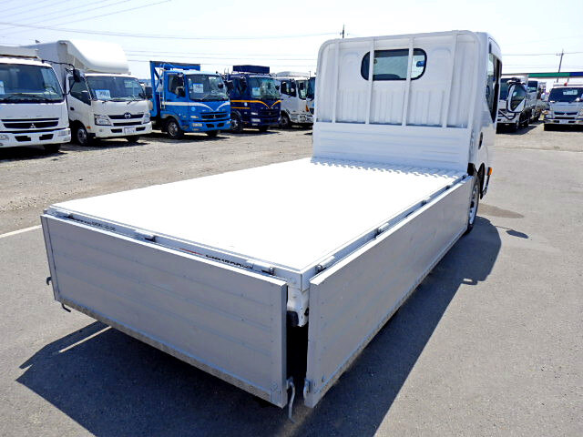 日産 アトラス 小型 平ボディ 床鉄板 CBF-SQ1F24｜画像2