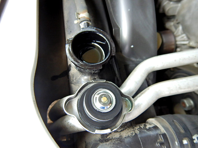 日産 アトラス 小型 平ボディ 床鉄板 CBF-SQ1F24｜画像7