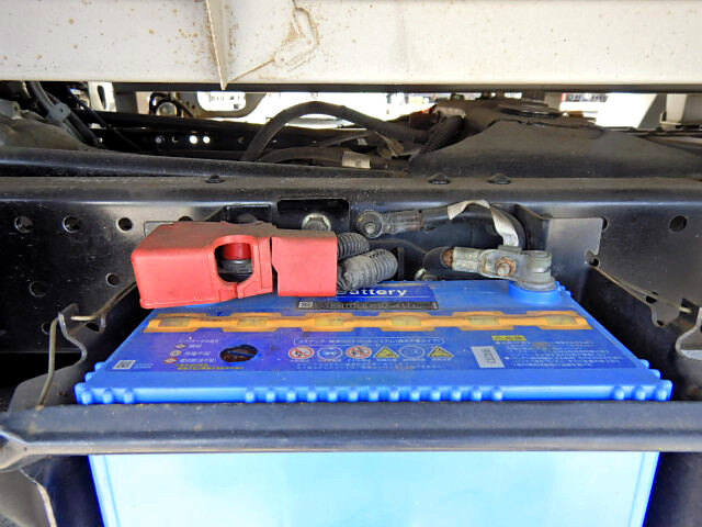 日産 アトラス 小型 平ボディ 床鉄板 CBF-SQ1F24｜画像12