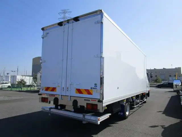 三菱 ファイター 中型/増トン 冷凍冷蔵 低温 パワーゲートの中古トラック画像3
