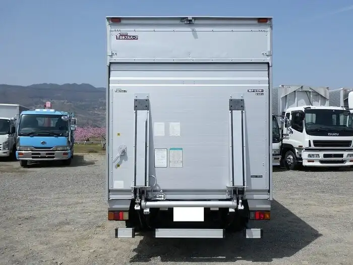トヨタ ダイナ 小型 アルミバン パワーゲート SKG-XZU650の中古トラック画像5