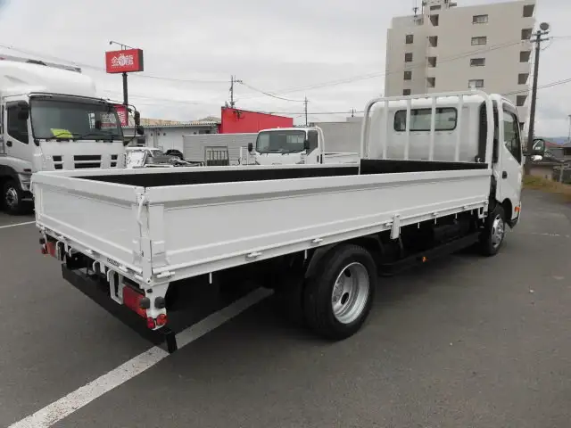 トヨタ ダイナ 小型 平ボディ 床鉄板 TKG-XZU710の中古トラック画像2