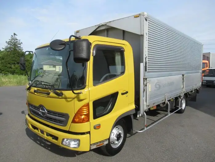 日野 レンジャー 中型/増トン ウイング ADG-FC7JJWA H18の中古トラック画像1