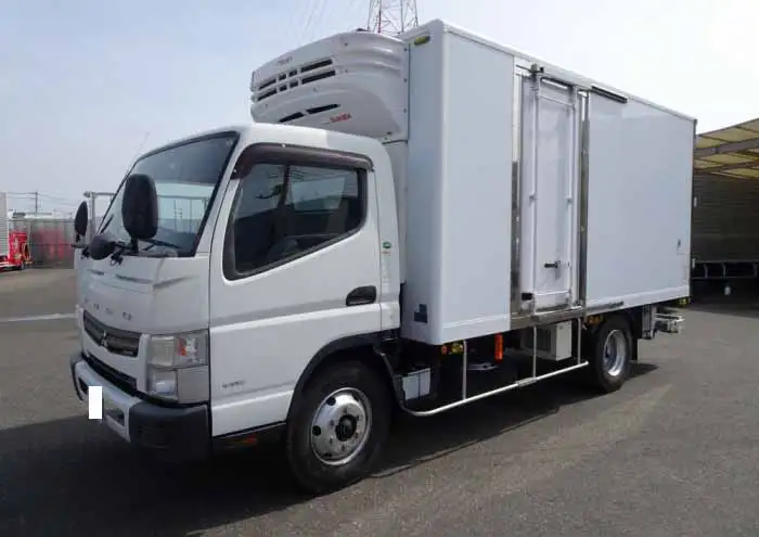 三菱 キャンター 小型 冷凍冷蔵 低温 パワーゲート の中古トラック【車両No.109552】
