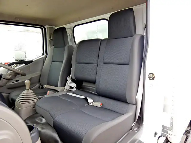 日産 アトラス 小型 アルミバン サイドドア シャッター式の中古トラック画像12