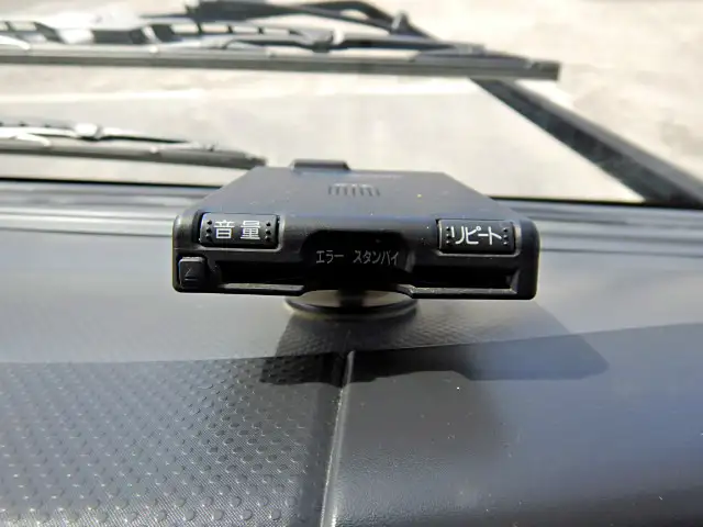 いすゞ フォワード 中型/増トン 平ボディ 床鉄板 アルミブロックの中古トラック画像13