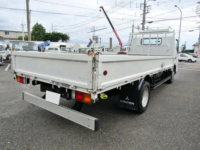 三菱 キャンター 小型 平ボディ PA-FE83DGN H17の中古トラック画像2