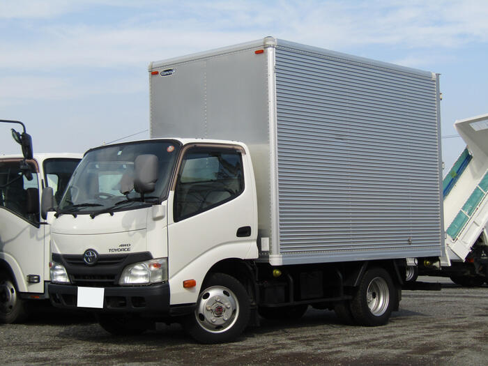 トヨタ トヨエース 小型 アルミバン 10尺 TKG-XZU675