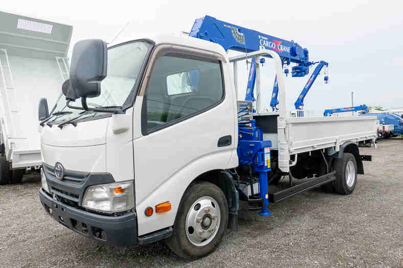 日野 デュトロ 小型 クレーン付 標準ロング TKG-XZU650M