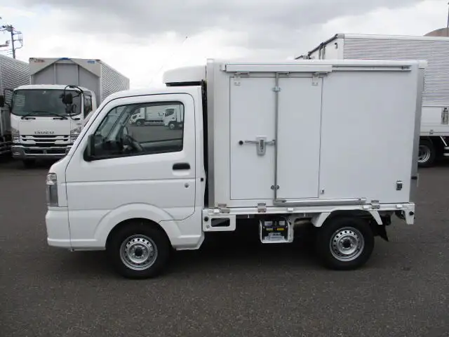 三菱 ミニキャブ  冷凍冷蔵 中温 サイドドアの中古トラック画像3