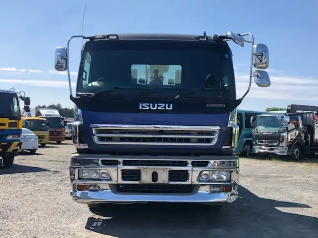 いすゞ ギガ 大型 トラクター 2デフ ベッドの中古トラック画像8