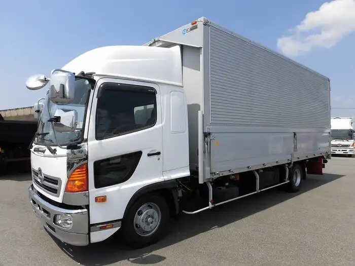 日野 レンジャー 中型/増トン ウイング エアサス ベッド の中古トラック【車両No.110102】