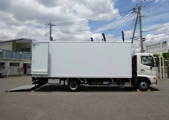 日野 レンジャー 中型/増トン 冷凍冷蔵 低温 パワーゲートの中古トラック画像4