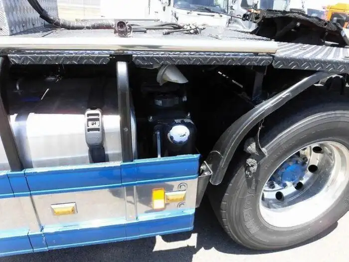 日野 プロフィア 大型 トラクター ハイルーフ 2デフの中古トラック画像16